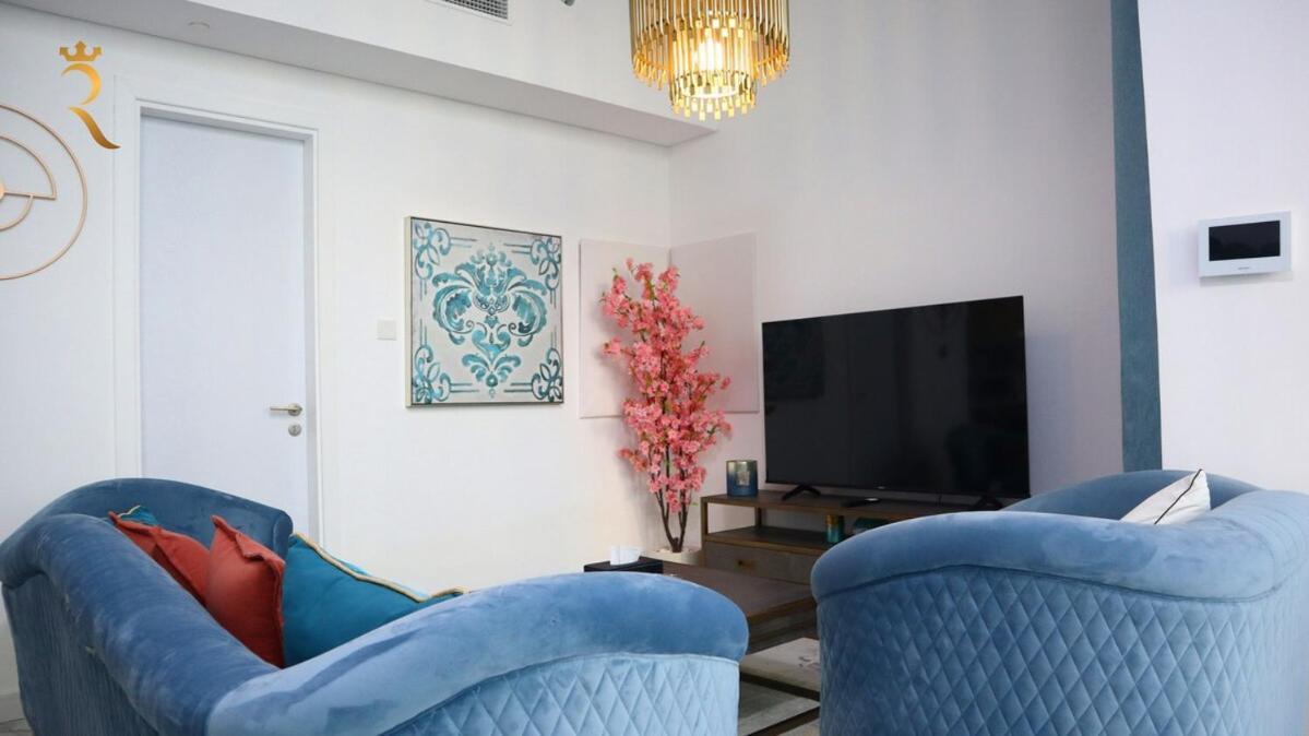 Masdar 2br Luxe Pool Comfy Near Auh * Abu Dhabi